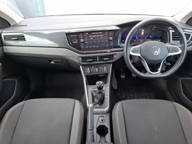 Used Volkswagen Taigo 2023 for sale - 78113124: Photo 2