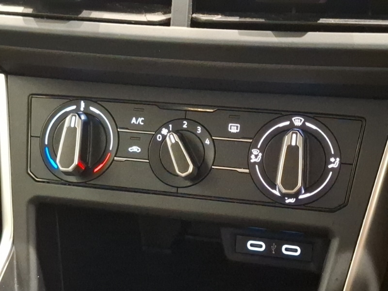 Used Volkswagen Polo 2024 for sale - 77424433: Photo 14