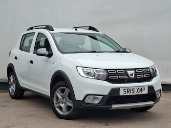 Used Dacia Sandero Stepway 2019 for sale - 78998280: Photo