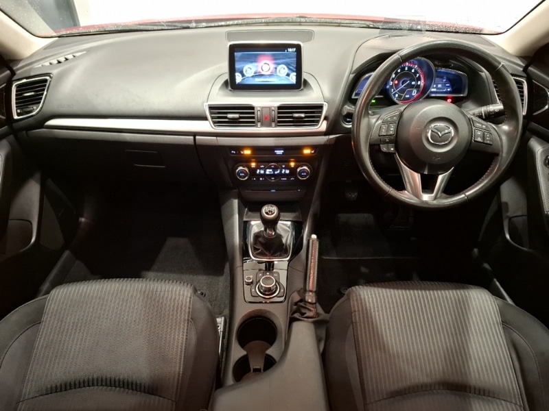 Used Mazda Mazda3 2016 for sale - 77300100: Photo 2