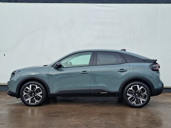 Used Citroen C4 2025 for sale - 76451075: Photo