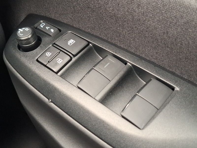 Used Mazda Mazda2 HYBRID 2025 for sale - 77596408: Photo 19