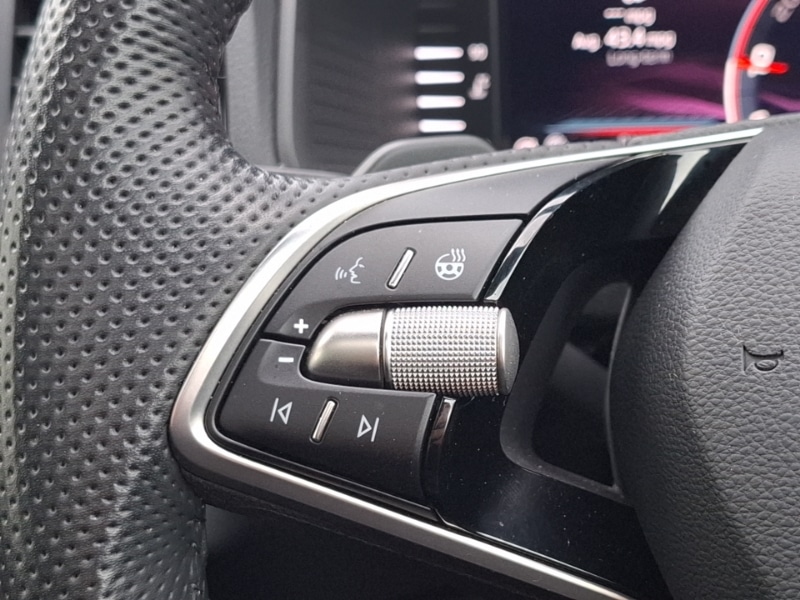 Used Skoda Karoq 2024 for sale - 77405250: Photo 16