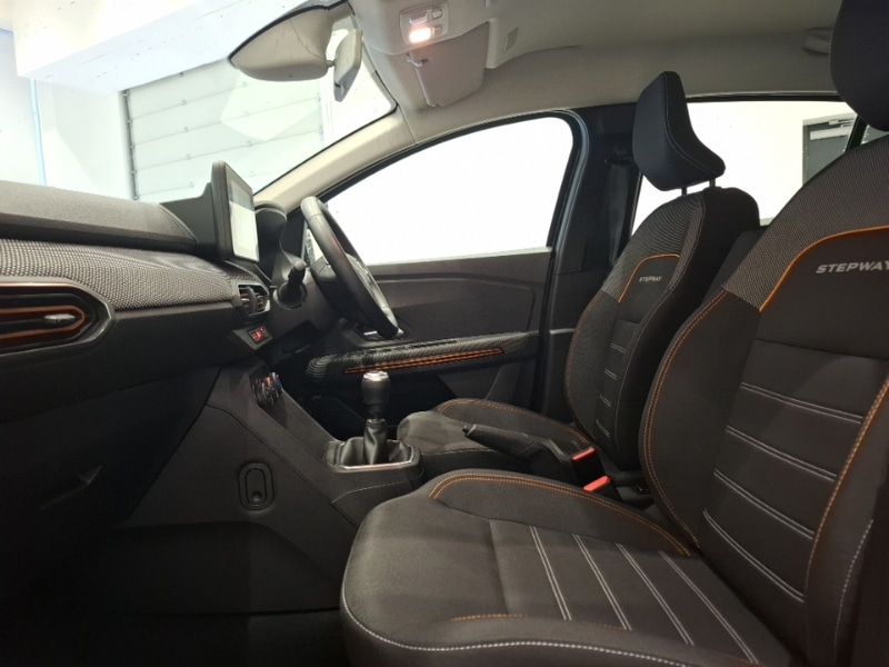 Used Dacia Sandero Stepway 2021 for sale - 76696155: Photo 5