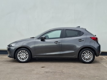 Used Mazda Mazda2 2023 for sale - 76165999: Photo 4