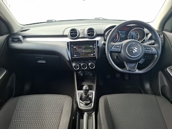 Used Suzuki Swift 2023 for sale - 79433410: Photo