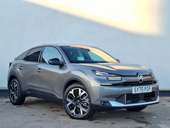 Used Citroen C4 2025 for sale - 76387945: Photo