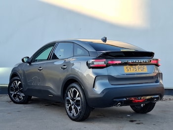 Used Citroen C4 2025 for sale - 76387945: Photo