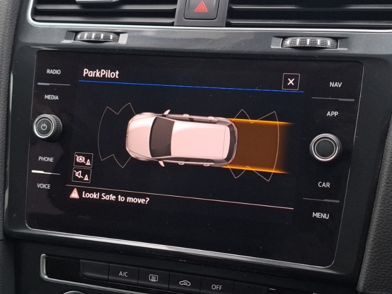 Used Volkswagen Golf 2018 for sale - 77816639: Photo 10