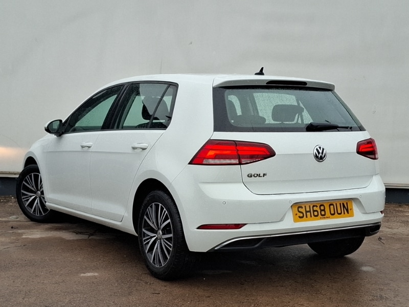 Used Volkswagen Golf 2018 for sale - 77816639: Photo 3