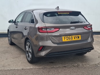 Used Kia Ceed 2019 for sale - 76199431: Photo 3