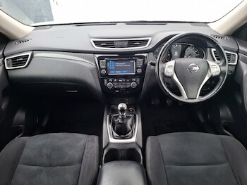 Used Nissan X-Trail 2017 for sale - 78647347: Photo