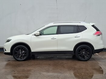 Used Nissan X-Trail 2017 for sale - 78647347: Photo