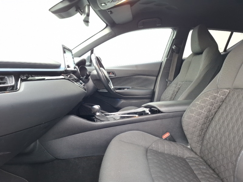 Used Toyota C-HR 2021 for sale - 77265558: Photo 5