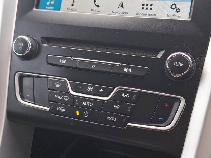 Used Ford Mondeo 2018 for sale - 77921995: Photo 14