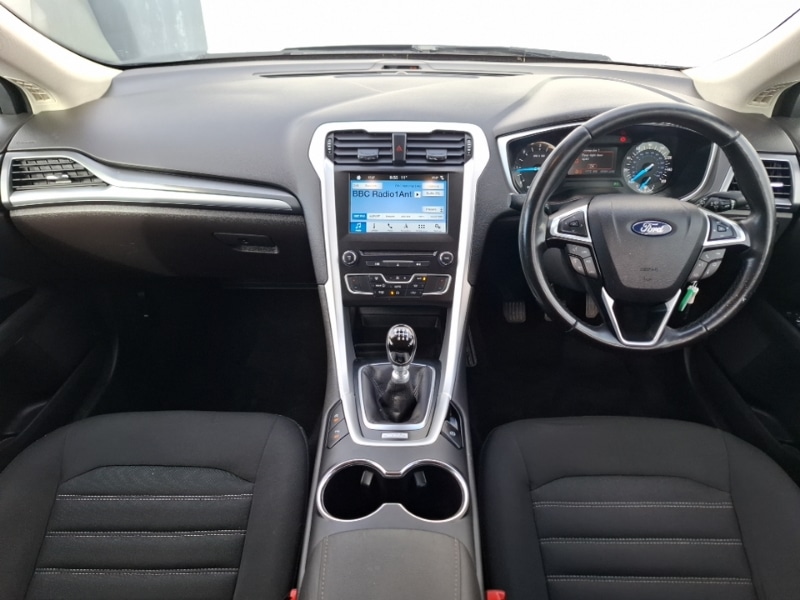 Used Ford Mondeo 2018 for sale - 77921995: Photo 2