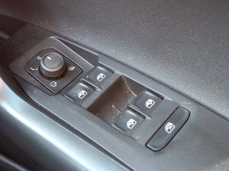 Used Volkswagen Polo 2024 for sale - 77947796: Photo 19