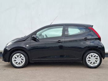 Used Toyota AYGO 2019 for sale - 78211364: Photo