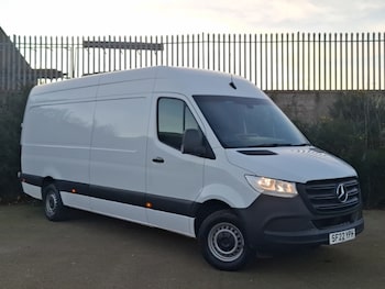 Mercedes-Benz Sprinter feature image