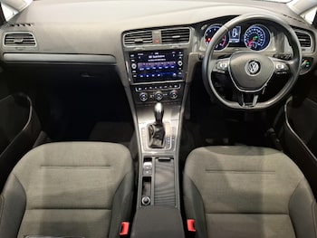 Used Volkswagen Golf 2020 for sale - 76208601: Photo