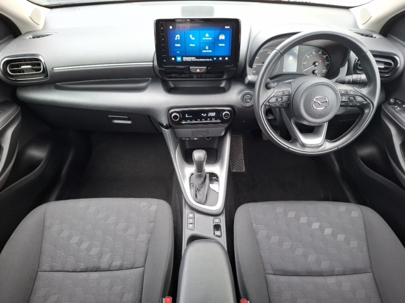 Used Mazda Mazda2 HYBRID 2024 for sale - 76493422: Photo 2