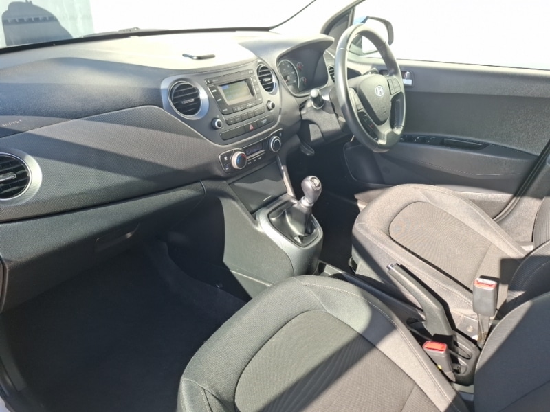 Used Hyundai i10 2018 for sale - 78147352: Photo 5