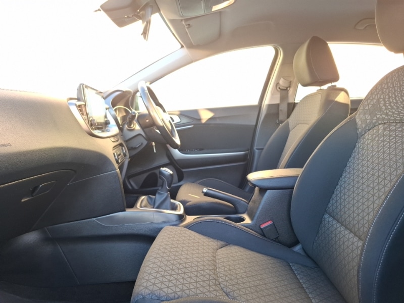 Used Kia Ceed 2020 for sale - 76343700: Photo 5