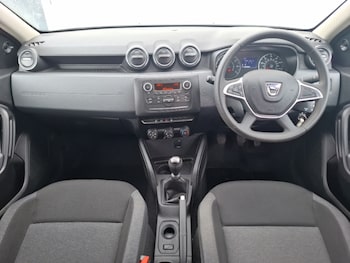 Used Dacia Duster 2022 for sale - 79603443: Photo