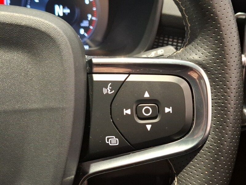 Used Volvo XC40 2020 for sale - 76183328: Photo 13