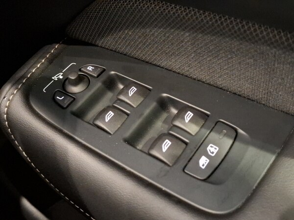 Used Volvo XC60 2024 for sale - 75780703: Photo 18