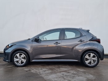 Used Mazda Mazda2 HYBRID 2024 for sale - 76795425: Photo