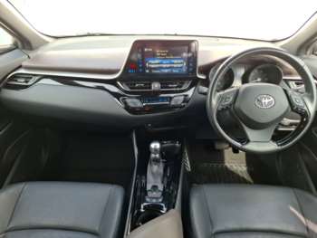 Used Toyota C-HR 2018 for sale - 74940624: Photo
