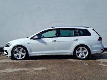 Used Volkswagen Golf 2018 for sale - 78355448: Photo