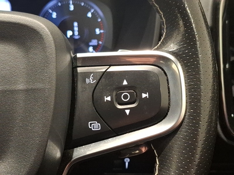 Used Volvo XC40 2019 for sale - 77073629: Photo 17