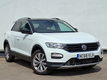 Used Volkswagen T-Roc 2019 for sale - 78546891: Photo