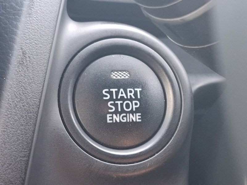 Used Mazda Mazda2 2023 for sale - 76108068: Photo 18