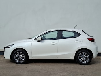 Used Mazda Mazda2 2024 for sale - 76053081: Photo 4