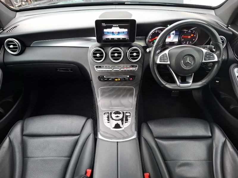 Used Mercedes-Benz GLC 2018 for sale - 76907082: Photo 2