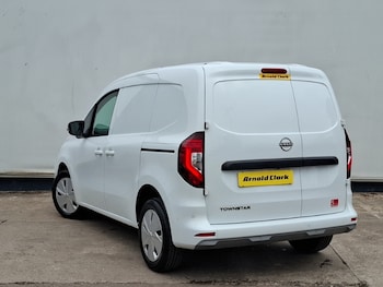 Used Nissan Other 2023 for sale - 79529322: Photo