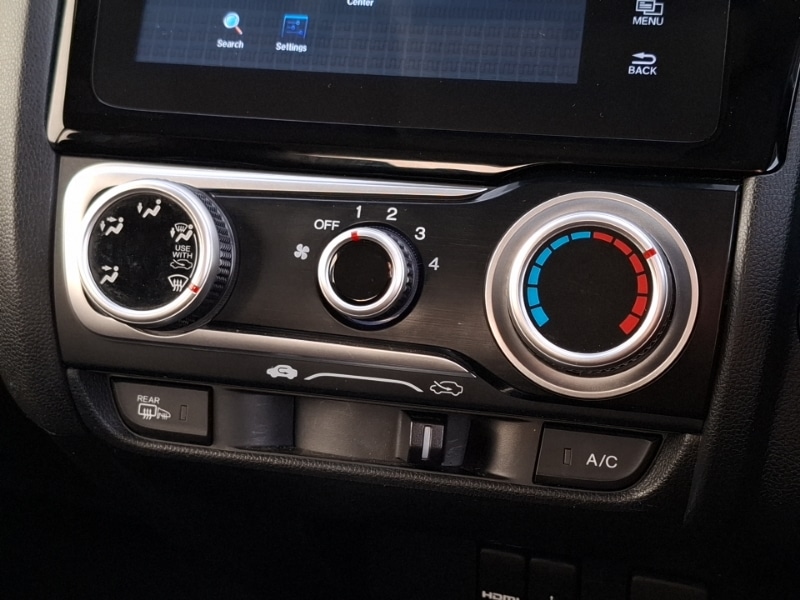 Used Honda Jazz 2017 for sale - 77053159: Photo 14