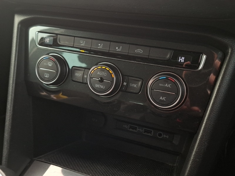 Used Volkswagen Tiguan 2019 for sale - 76708216: Photo 13