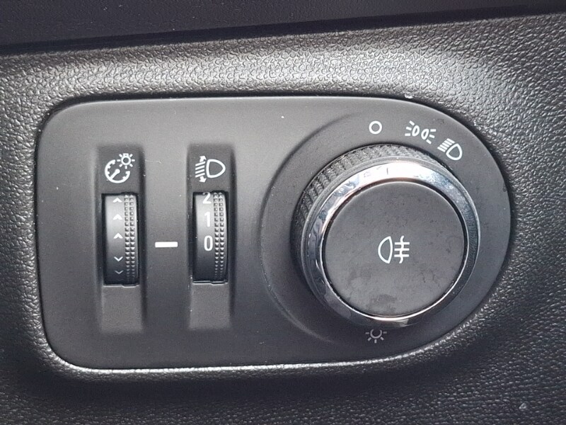 Used Vauxhall ADAM 2018 for sale - 77992708: Photo 17