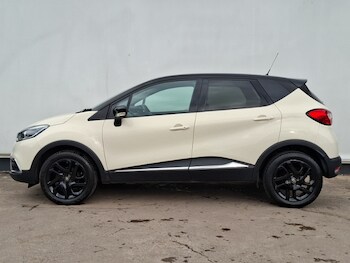 Used Renault Captur 2017 for sale - 77664201: Photo