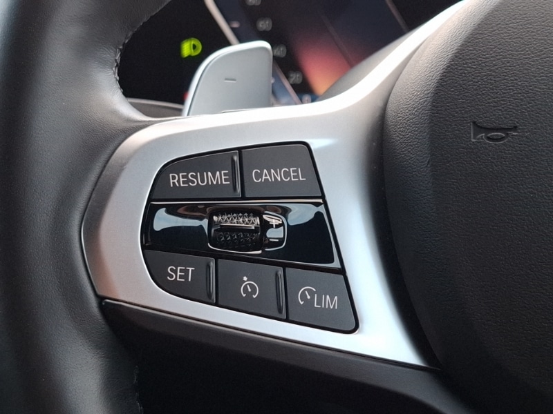 Used BMW 3 Series 2024 for sale - 77325119: Photo 15