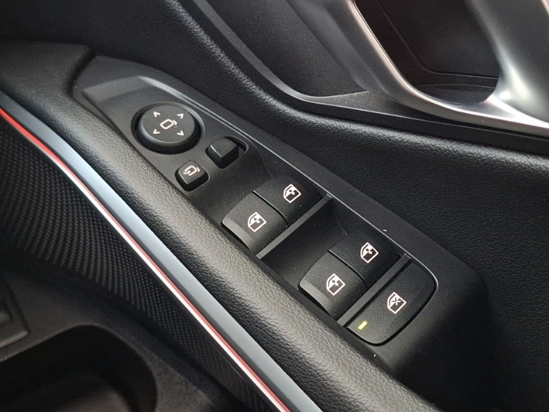 Used BMW 3 Series 2024 for sale - 77325119: Photo 19