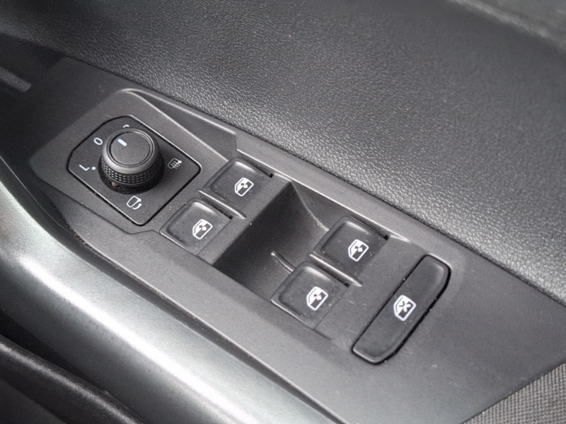 Used Volkswagen Taigo 2023 for sale - 78033441: Photo 19