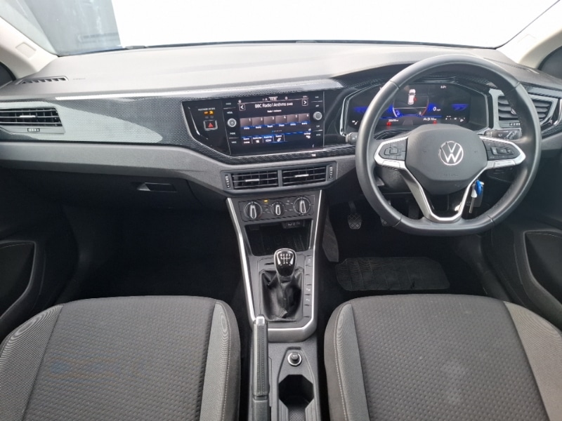 Used Volkswagen Taigo 2023 for sale - 78033441: Photo 2