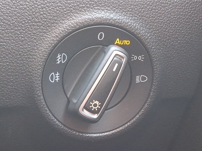 Used Volkswagen T-Roc 2021 for sale - 77907836: Photo 18