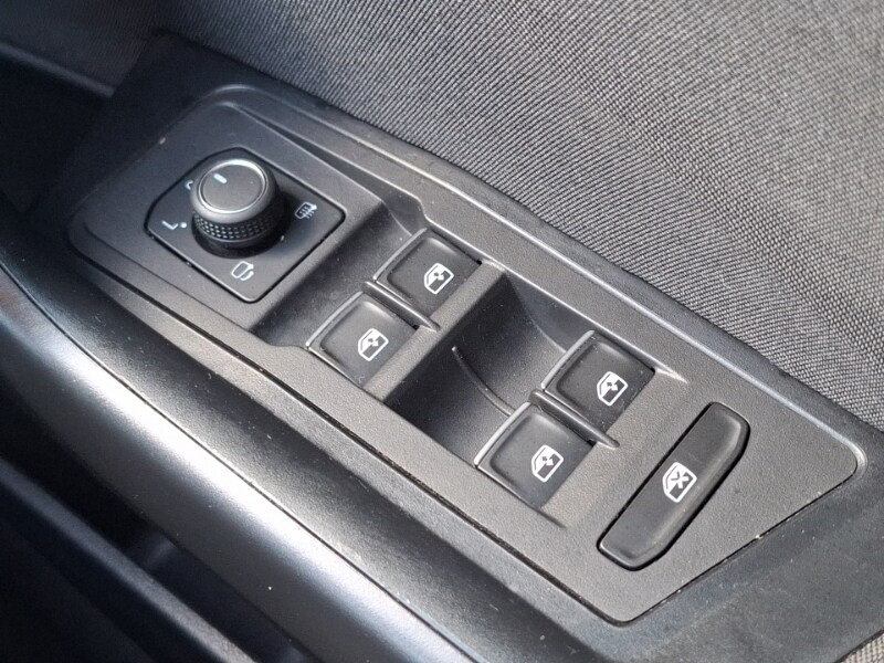 Used Volkswagen T-Roc 2021 for sale - 77907836: Photo 19