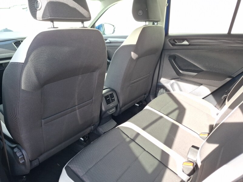 Used Volkswagen T-Roc 2021 for sale - 77907836: Photo 6